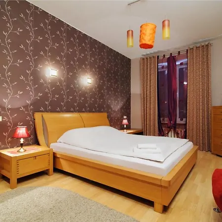 Centr Vip-kvartira By 7 Апартаменты