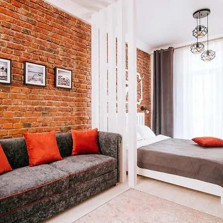 Apartment Centr Vip-kvartira By 7 *