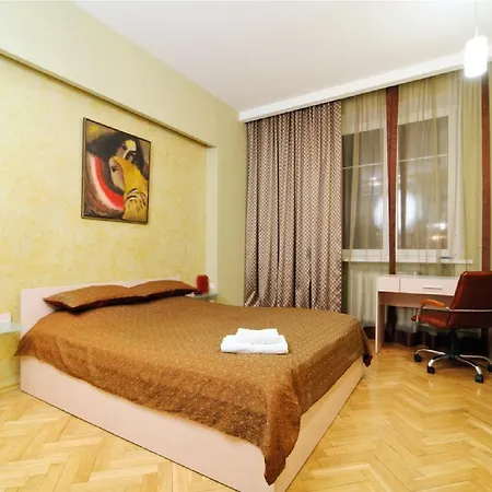 Centr Vip-Kvartira By 7 Apartment