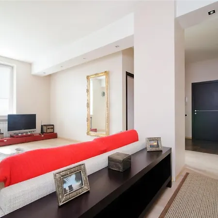 Centr Vip-Kvartira By 7 Apartment