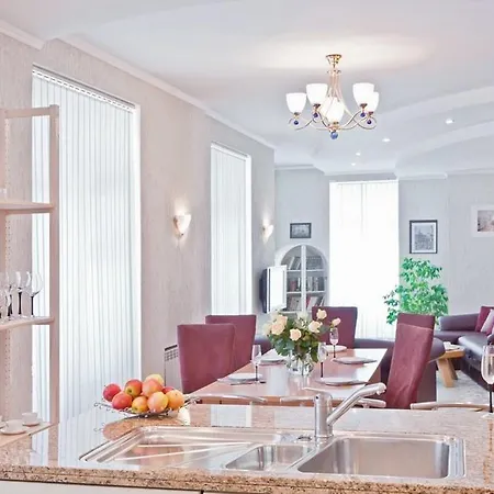 Apartment Centr Vip-kvartira By 7